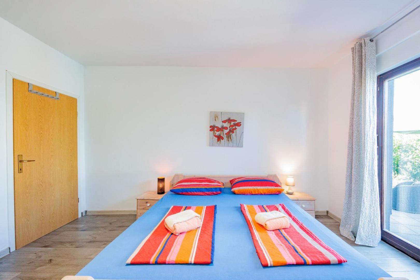Crowonder Lucky Holiday House With Pool And Patio 30 Meters From The Beach Zadar Buitenkant foto